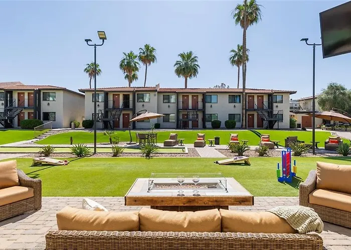 226 Fully Furnished, Wifi Included Apartment Scottsdale